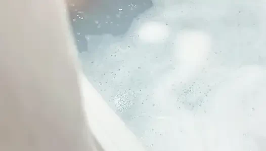 on a tobrut girl in the shower ends up being caught