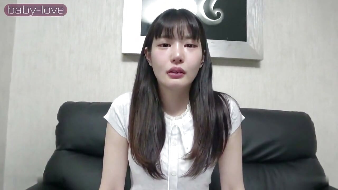アニメ好きの美少女が発見される。内気なオタク女子が初めてスポットライトを浴びる