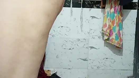 Priya Hot Bathing Show in Bathroom
