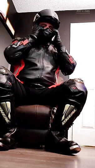 Molliger bär, biker-leder, moto-anzug-helm