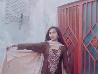Sex ve šťastné Marwat Paistan