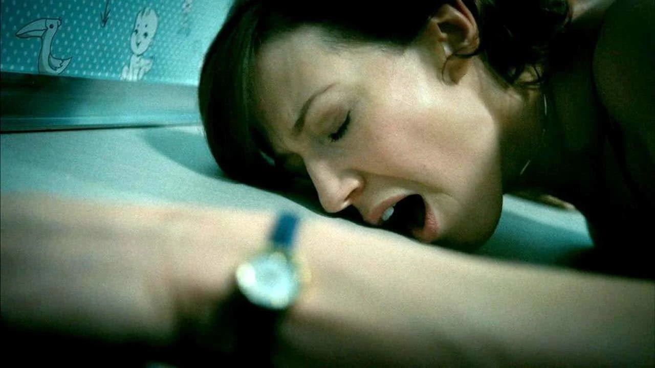 Секс Carrie Coon с &#39;Остатками&#39; на scandalplanet.com