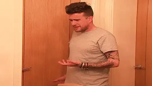 Meine stiefschwester ist eine schlampe 02