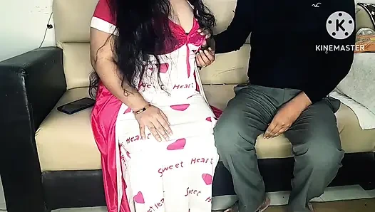 Pizzacı hintçe ses kaydında ateşli yengeyi sikiyor