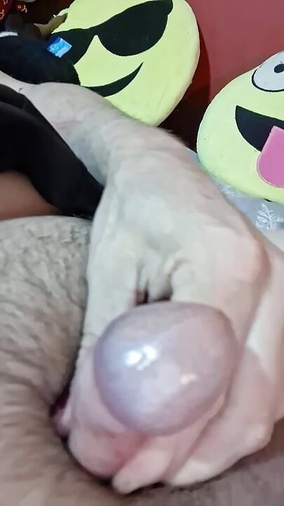 Stará Ošklivá tranny se svléká a potěší