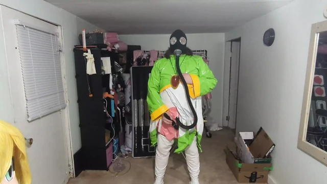 PVC Suit Gasmask Breathplay and Cosplay