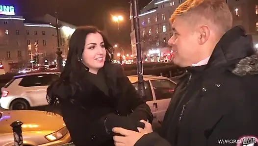 Big Booty Babe Loren Minardi Gets Cum in Her Hot Pussy!