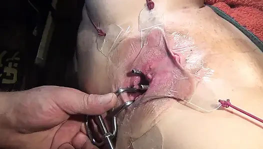 Yaygın Vagina, Sperr'leri Daha Da Açık Ve Dildo Düzenlemesiyle Yakından, İçine Bakıp Sıçratma