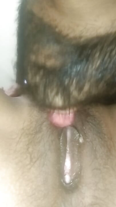 Bhabhi ne chut ka pani pilaya