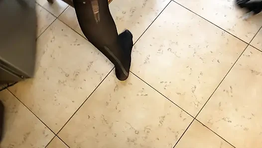 Willst du mich ficken? Die frau meines freundes verführt mich.