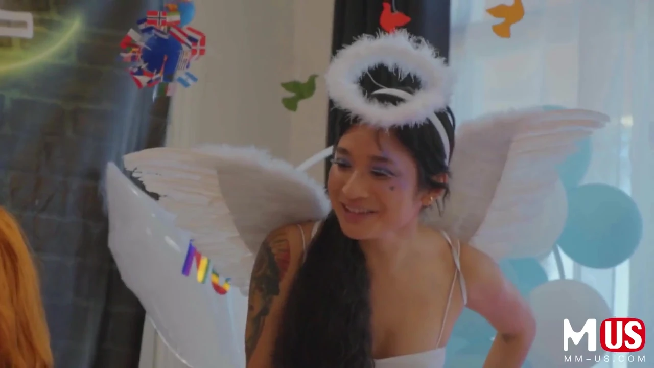 Jerkaoke Featuring Lauren Phillips and Gia Derza