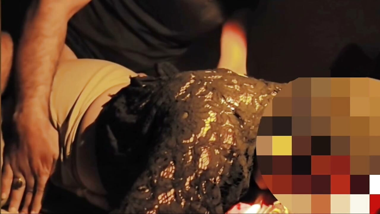 摩洛哥大屁股阿拉伯熟女做爱