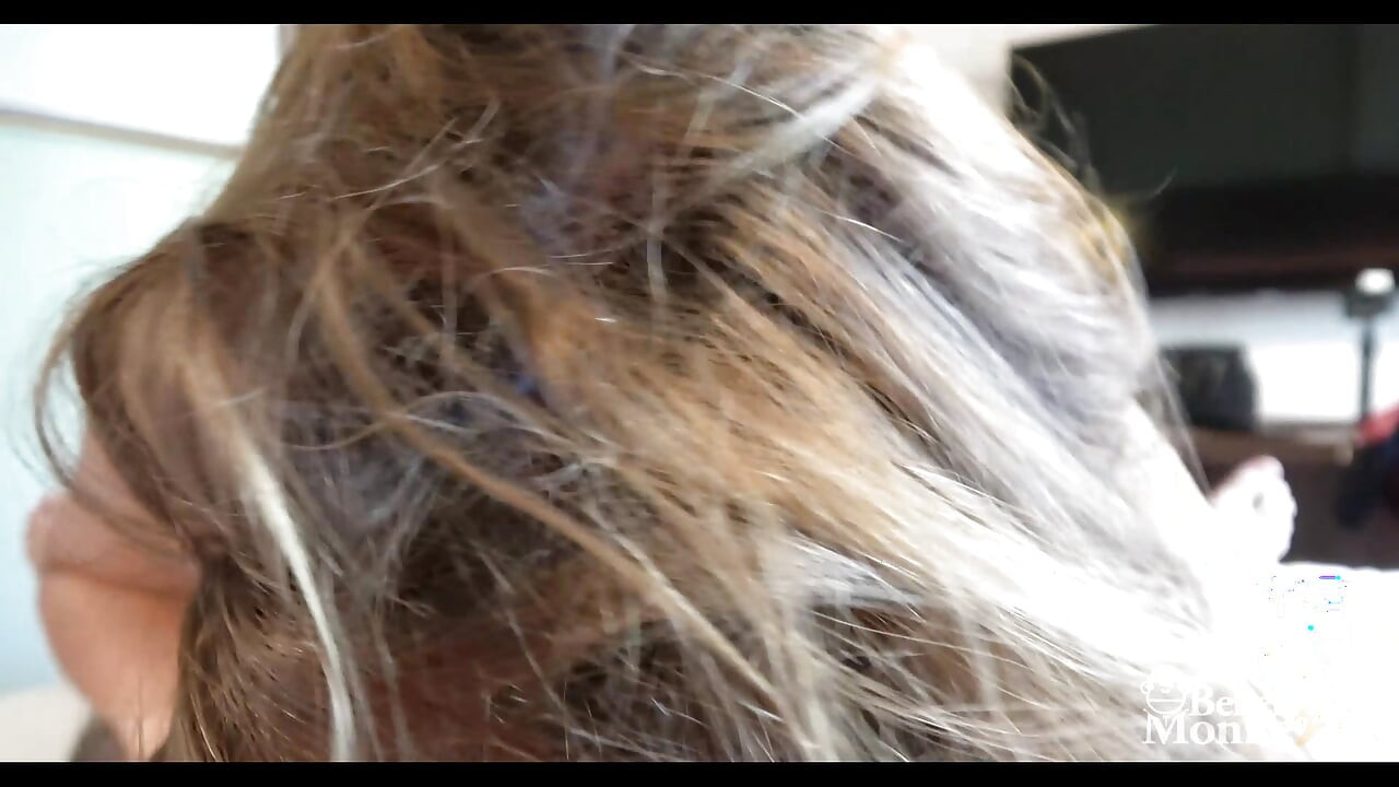 BLONDE WITH DEEPTHROAT! I FUCK UNTIL HER PERFECT PUSSY STARTS PULSING! - Benefit Monkey