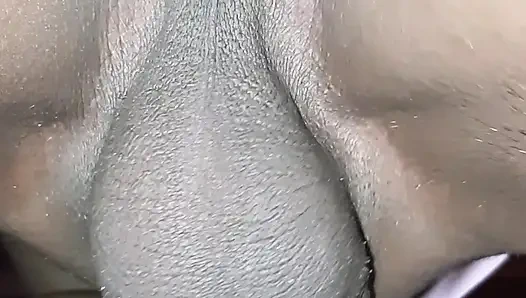 Di sana, jangan pukul semuanya!! Kontolmu terlalu besar, pelan-pelan saja.