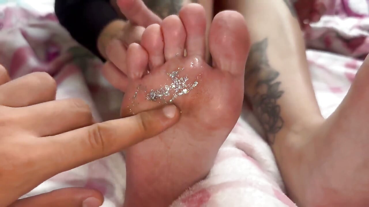 Starts Feet