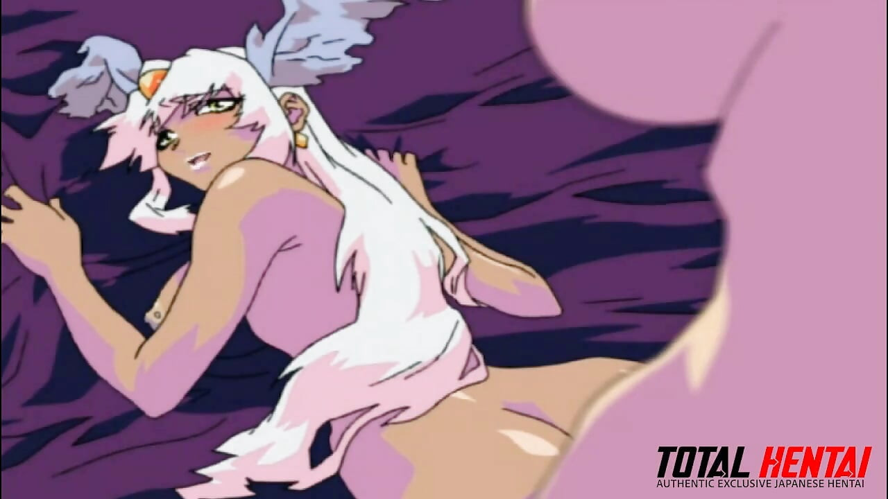 Angel Blade - regina malefică își folosește pula masivă pentru a-i pedepsi pe cei dornici