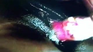 Сливочная чернокожая в винтажном видео (страк)