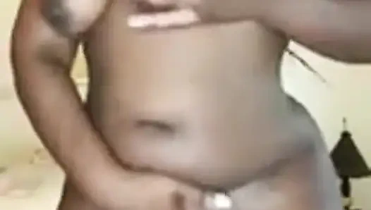 Büyük götlü Afrikalı kadın sabah ilk iş yarağıma çok geldi