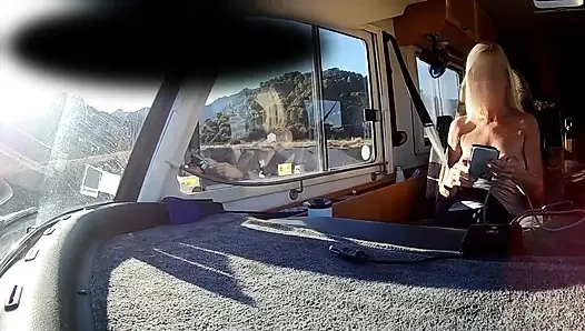 Сисечки вторник 4U