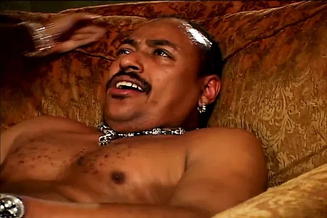Black And Famous - Scene-1