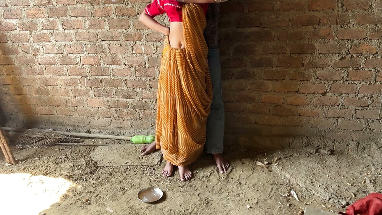 Ganv ki kamsin larki bahut tang choot aautdor seks vidiyo, bhaartiy sundar kamsin larki pahli baar chudaee seks vidiyo