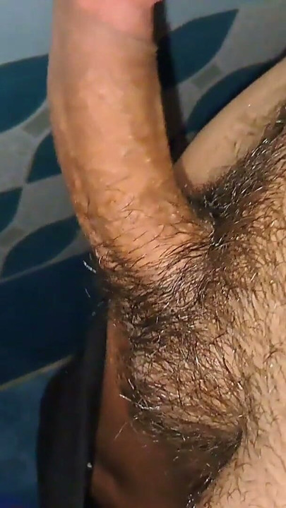 Mota Rasila Lund, Indian Boyfriend hardcore handjob. | Clip 1