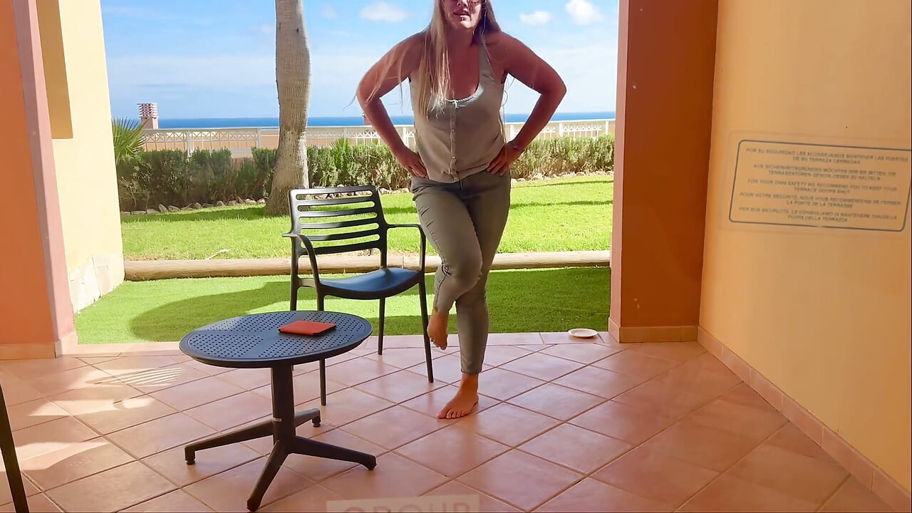 Locked on the Balcony - Desperate Piss in My Jeans