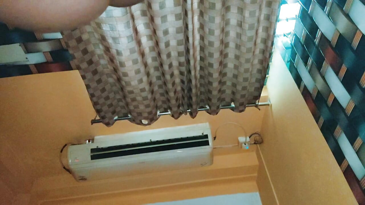 Hot Desi tante blev kneppet op af sin nabo så hårdt