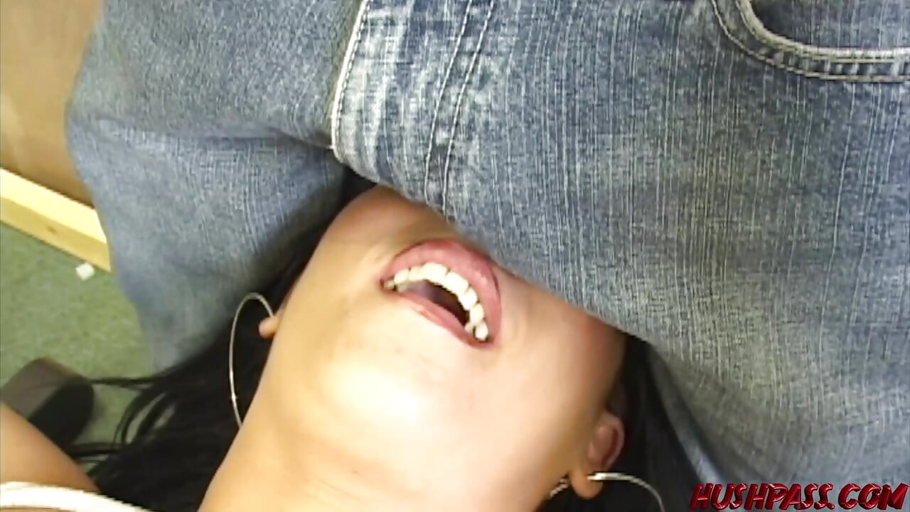 Gym Goddess Gia Bends Over Backwards For Big Cock