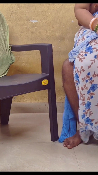 Poderoso momento de "En primer plano madrastra ko sexy video dikha kar chhoda hijastro ne"
