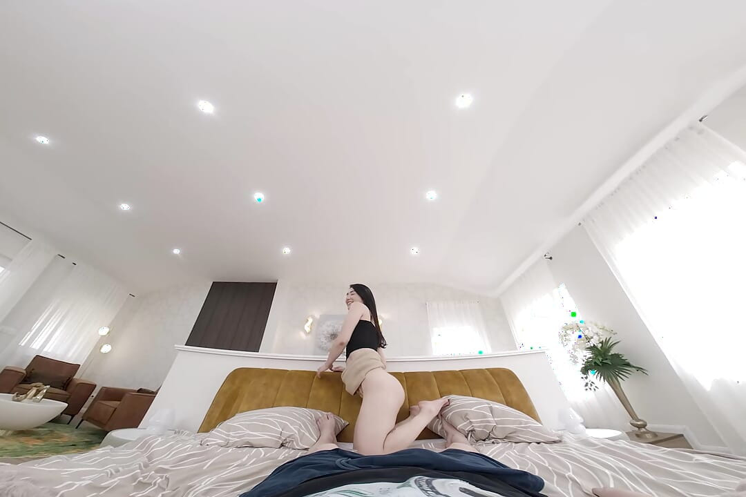 18VR You Are To Old To Have A Babysitter But Not To Old To Fuck Her When She Looks Like Isabel Love