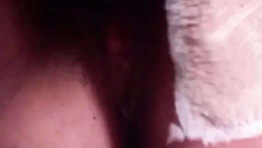 Götüme boşalıyor