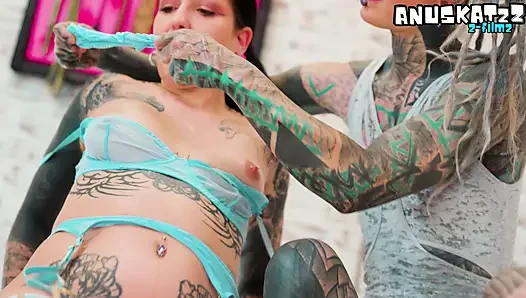 Alternative Girls Extreme Fisting Fun - Deep Anal & Pussy Play