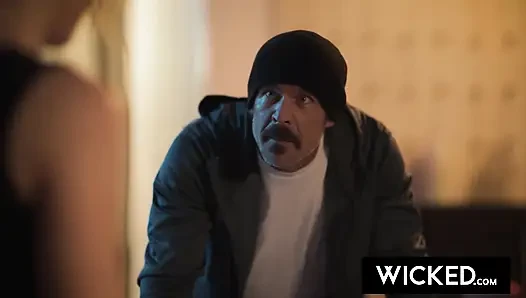 WICKED - горячую крошку-блондинку Lily Labeau жестко трахают после неверного спора