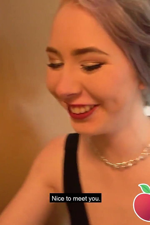 Pussy pounding date for cute teen Jessii van Riva! (GERMAN)