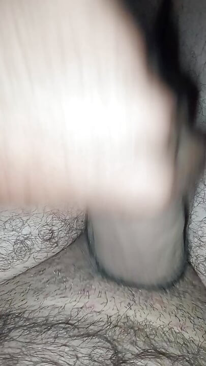 Kontolku sayang, kontolku kecil di kontolku.