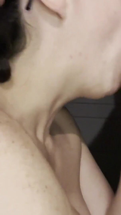 Obedient girlfriend takes a huge pulsating oral creampie | Clip 1