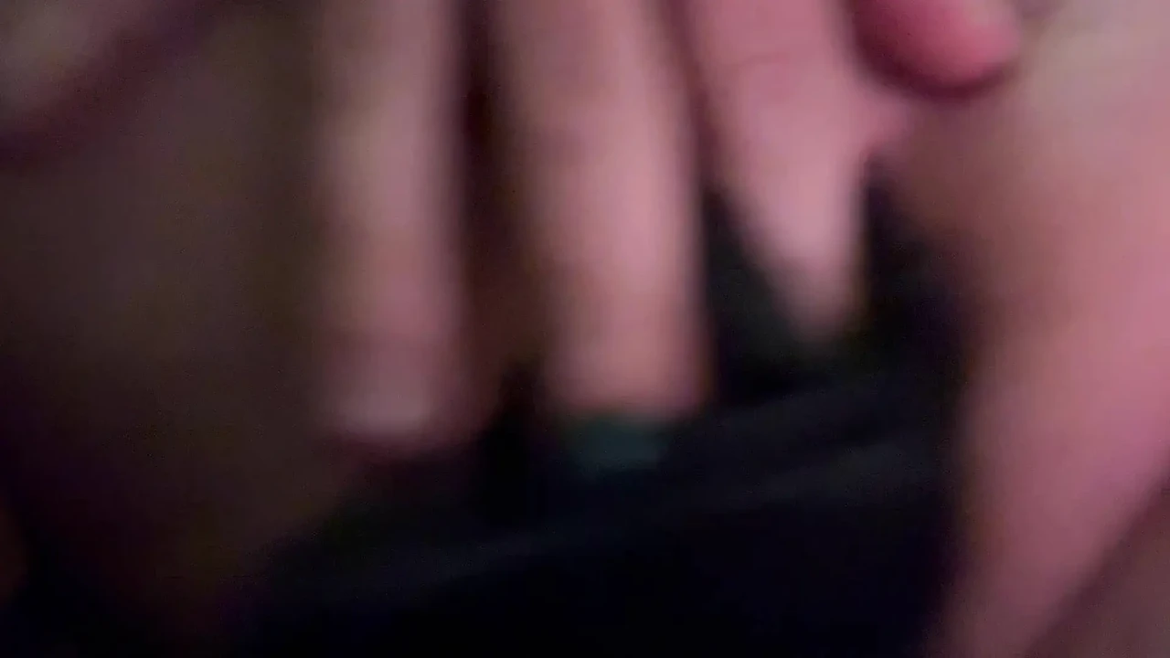 Amateur masturbate