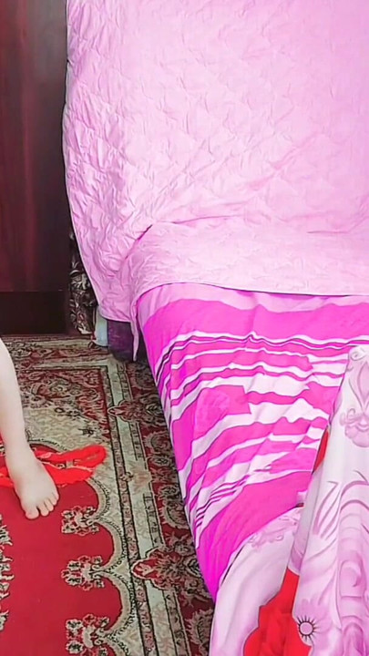 Must-see moment from "HANDLESS Cumshot Ladyboy Cute Cock Swallowing Cum"