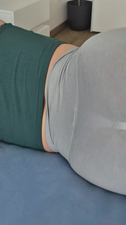 Stepsister caught stepbrother's morning wood while sharing bed and gets her big ass in leggings cum covered | Clip 1