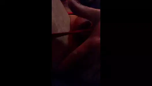 Ev arkadaşımın doğum günü için kendimi ısıtıyorum - bölüm 1