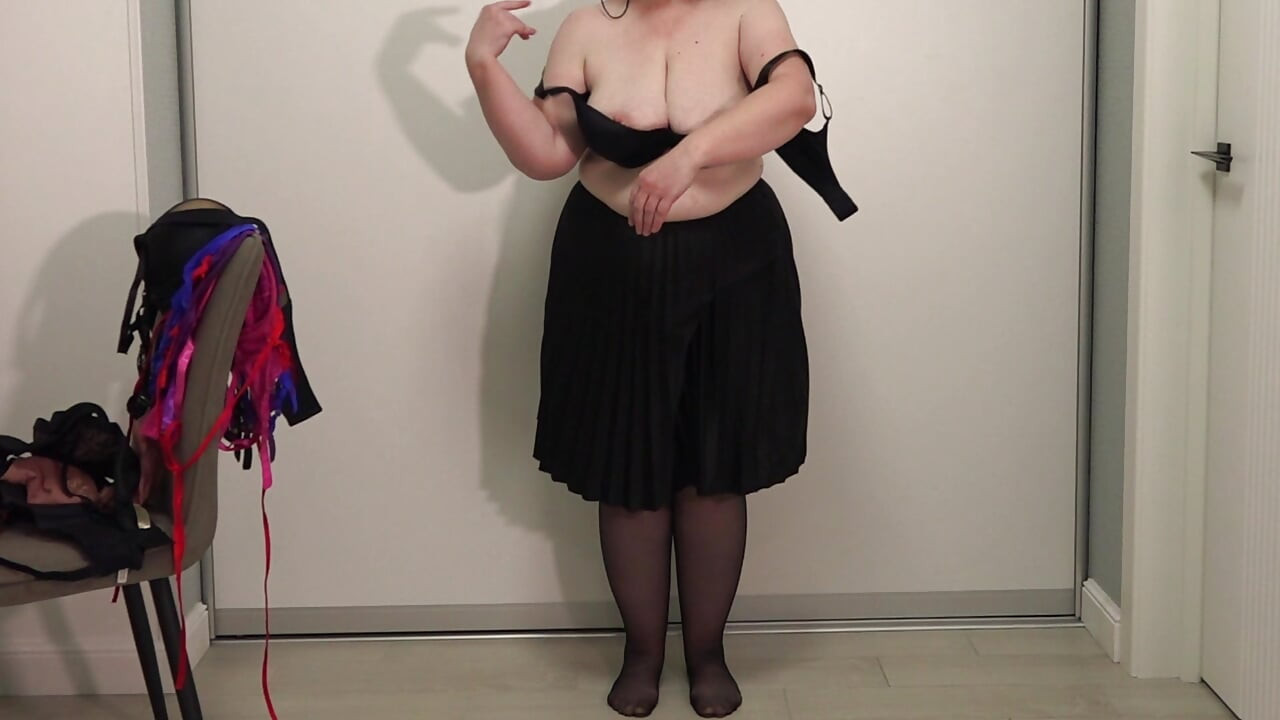 Gorgeous Tits Jumping Out of Different Bras, Bouncing Big Tits, Busty Chubby MILF