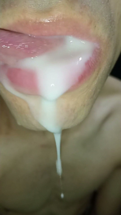Cum in my mouth, play with your cum, and swallow it, close-up, naughty gay, tongue, sloopy | Clip 1