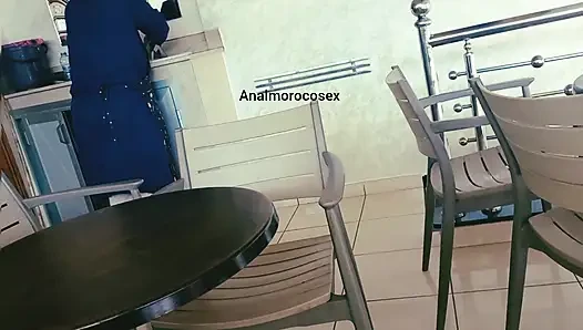 Eine Café-putzfrau Verliebt Sich in Einen Kunden... Das Ende Änderte Alles