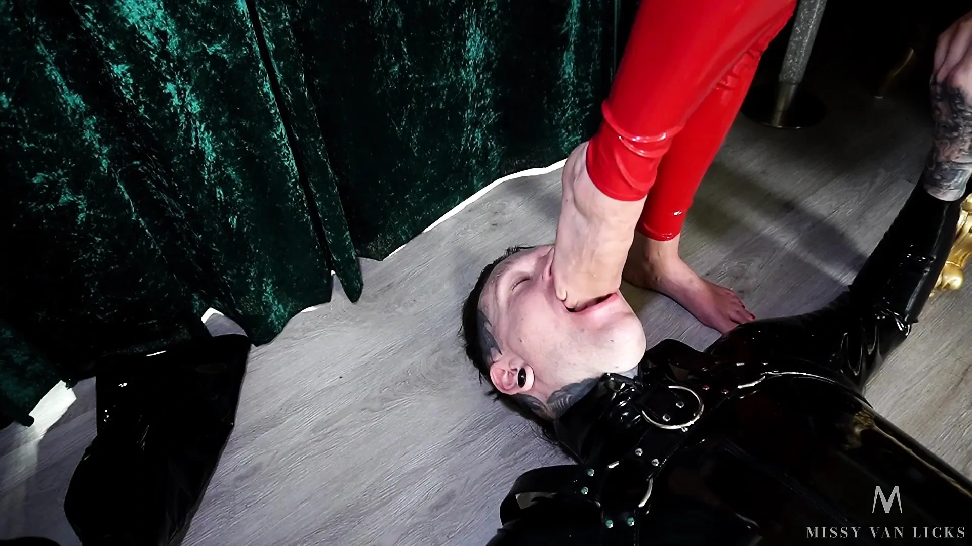 Worship Your Mistresses