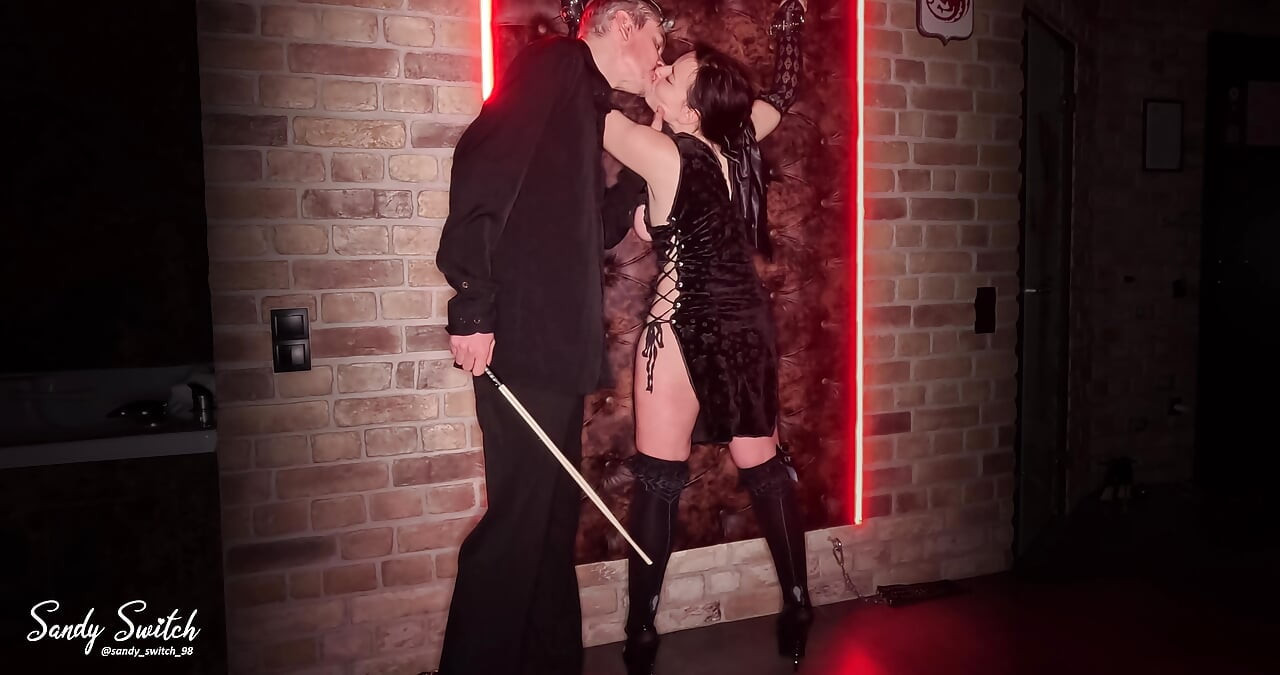 Gothic Halloween: BDSM and other punishments for a slut