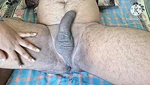 Pacar menyelamatkan kontol pacarnya