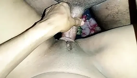 I made a bet with my girlfriend in this heat and fucked her for 30 minutes as I wanted
