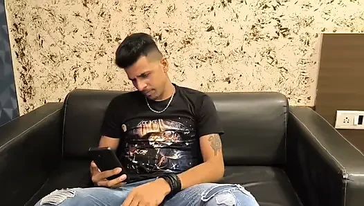 Dost ki patni ko hotal me bala kar chod diya