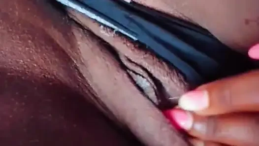 nasse schwarze muschi